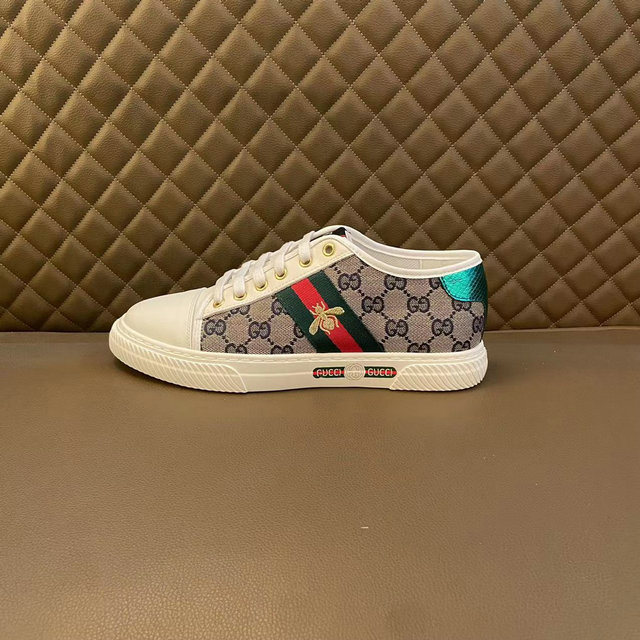 men gucci shoes-404